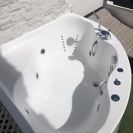 Appartamento Lux&2jacuzzi. New! Golden Mile Americas, Parque Santiago 2. Pool Heated Sea Water 2 Bdr *