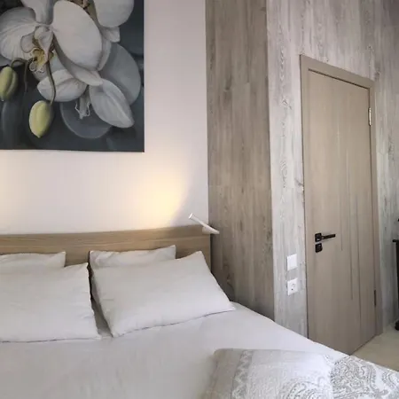 Lux&2jacuzzi. New! Golden Mile Americas, Parque Santiago 2. Pool Heated Sea Water 2 Bdr * Playa de las Americas (Tenerife)